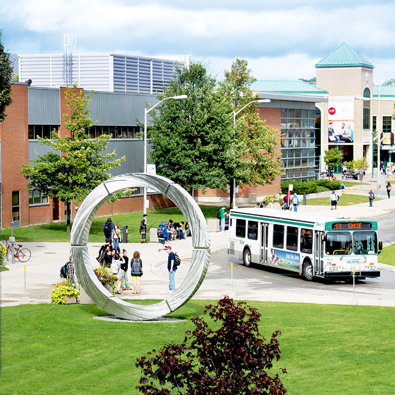 Du học Canada – Du học Toronto các chuyên ngành Hot với học phí $13,000 CAD