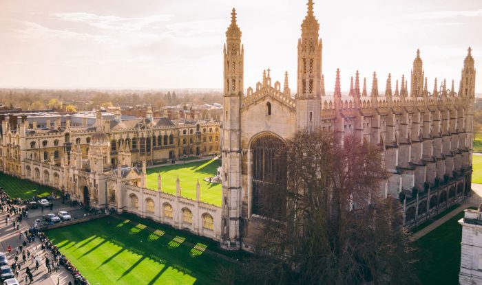Du học Anh – Top 15 trường Đại học có chi phí thấp nhất