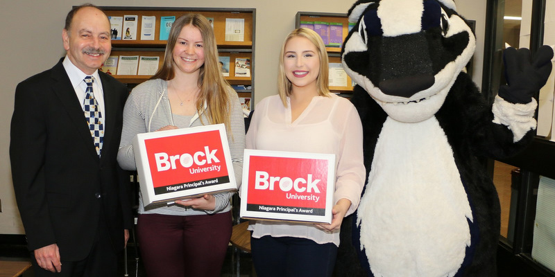 Du học Đại học Canada 2018 tại Brock University với học bổng lên tới 20,000$