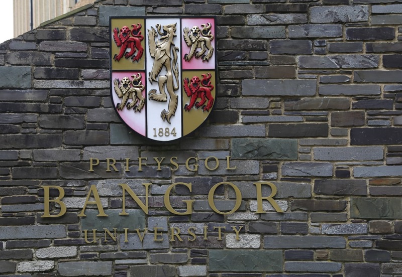 Học bổng HOT du học Anh £12,000 ngành tài chính ngân hàng – Bangor University