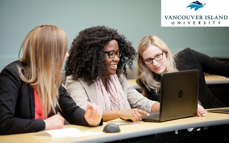 Du học Canada ngành Computer Science - VIU - Cơ hội và triển vọng nghề nghiệp.