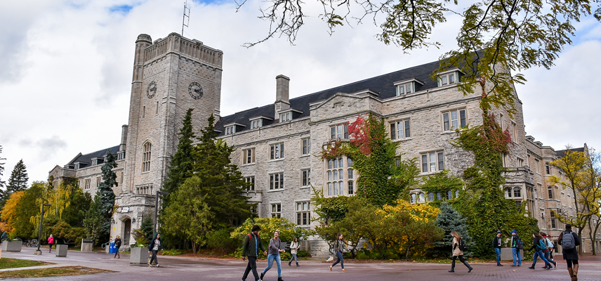Học bổng lên tới 20,000 CAD tại trung tâm Toronto - University of Guelph!