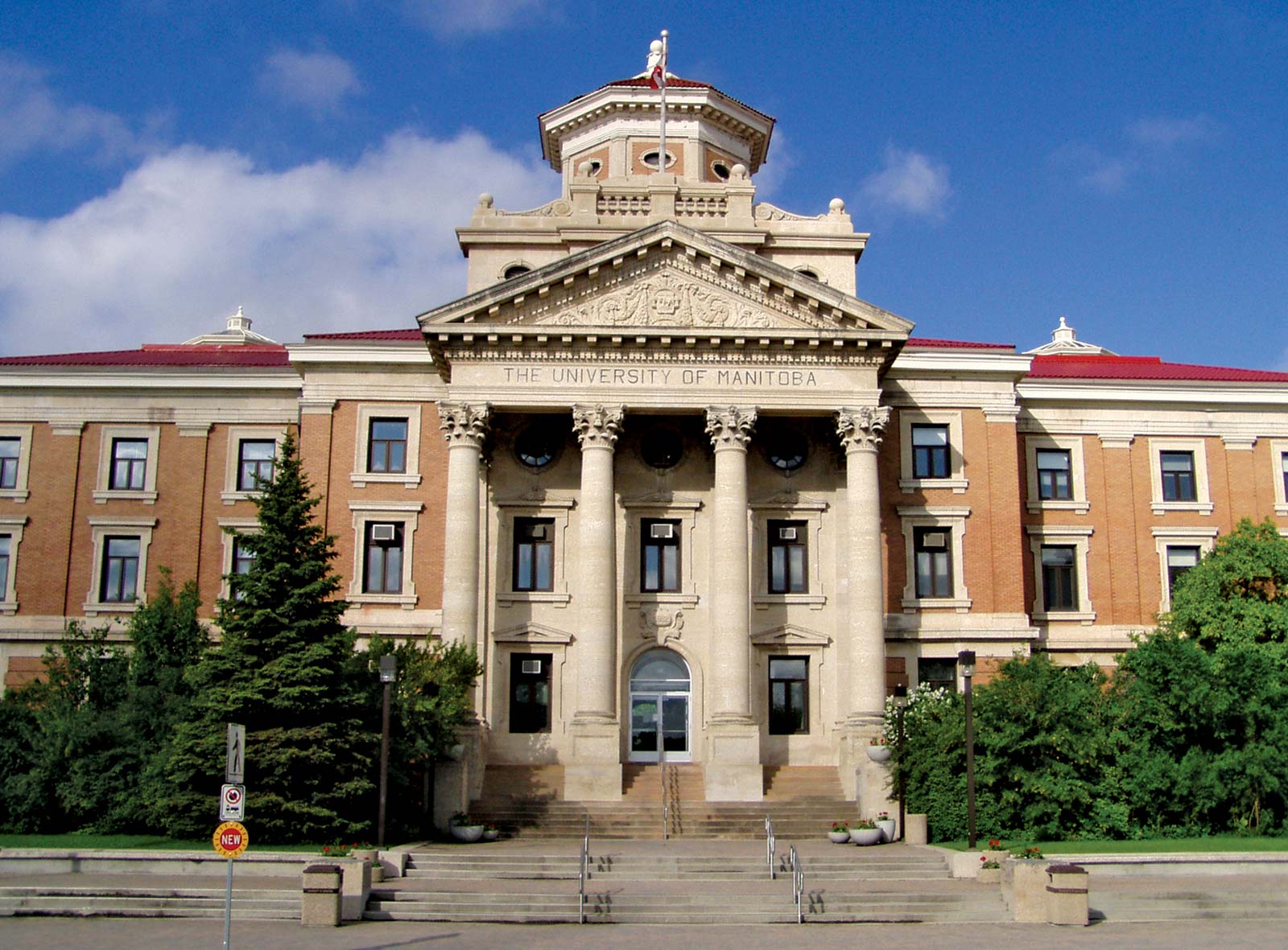 Hành Trình Du Học Của Em Đặng Kim Anh Tại International College of Manitoba