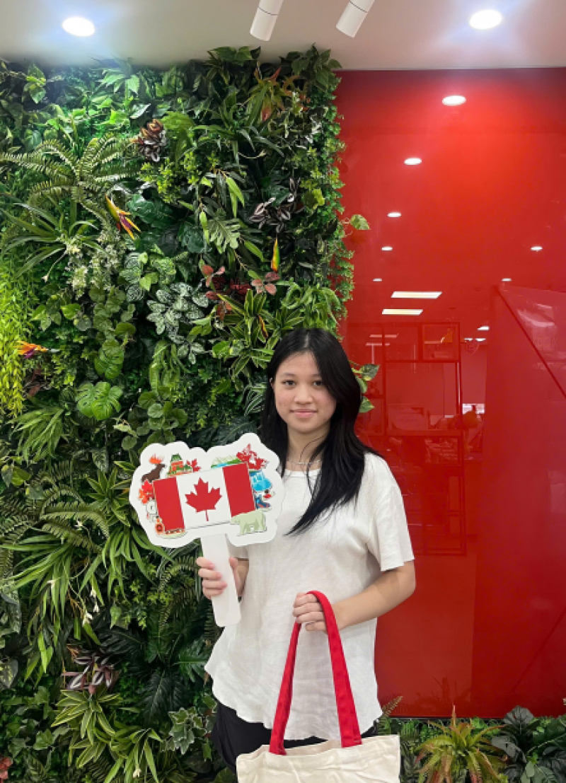 Từ đam mê sinh học đến ngành Hearing Instrument Specialist: Câu chuyện của Nguyễn Hà Uyên