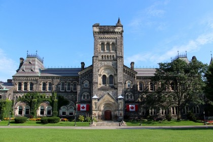 Bùi Bích Phương – Từ cô học sinh chuyên Văn đến tân sinh viên University of Toronto
