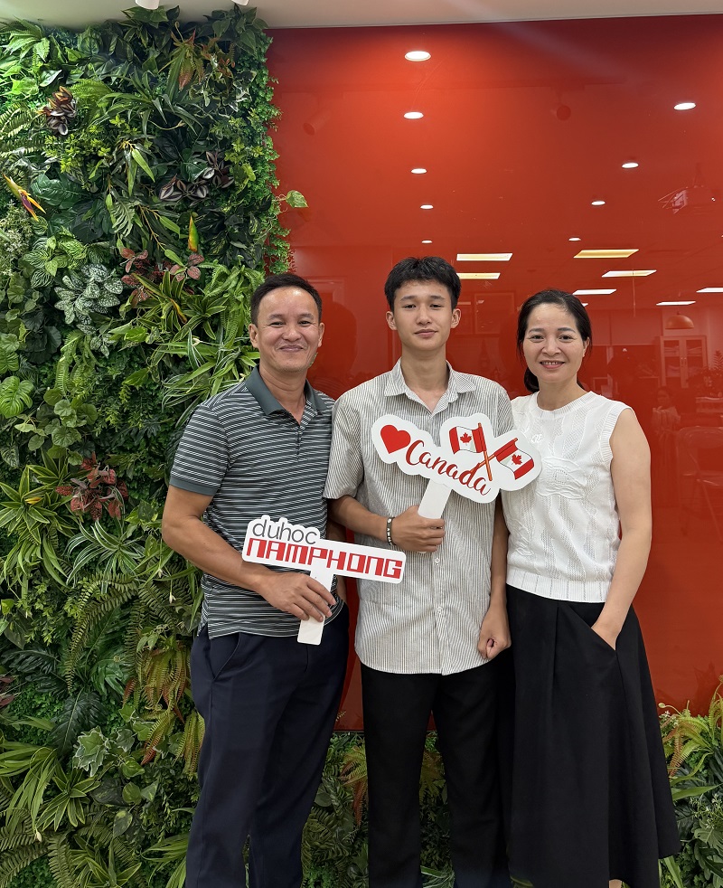 Nguyễn Tùng Lâm - Tân sinh viên trường Đại học University of Manitoba, Canada