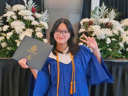 Lê Hoàng Phương Uyên - Từ học sinh THPT tại Canada đến tân sinh viên University of Manitoba với học bổng $2,000 CAD