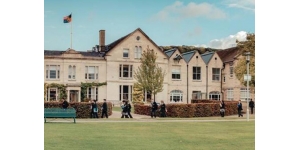 Wycliffe College