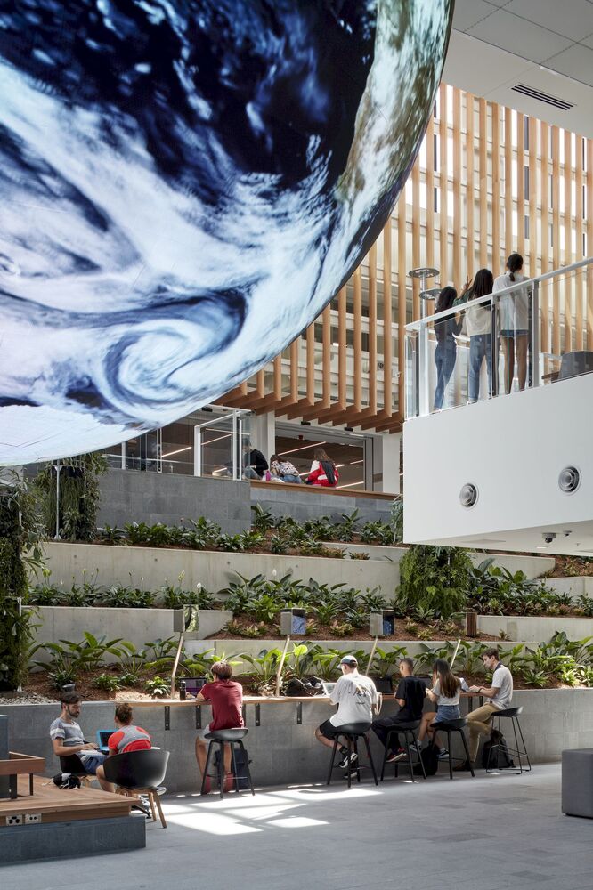 Trường Đại học Queensland University of Technology (QUT)
